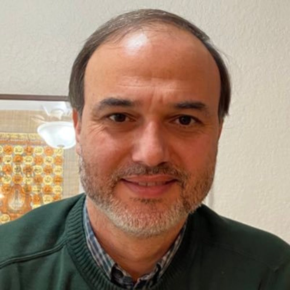 Ahmet T. Kuru