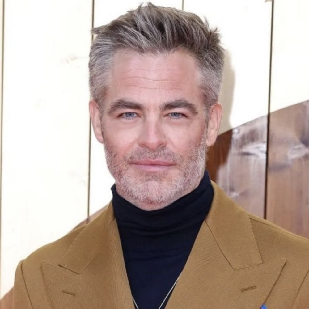 Chris Pine 🇺🇲