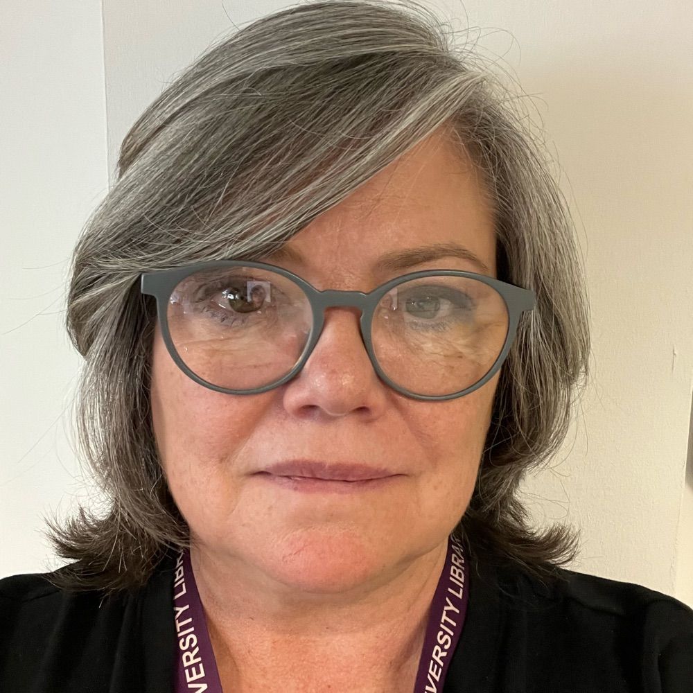 Lesley Gray