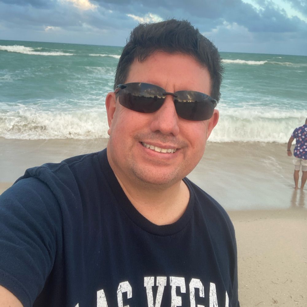 Michael Puente