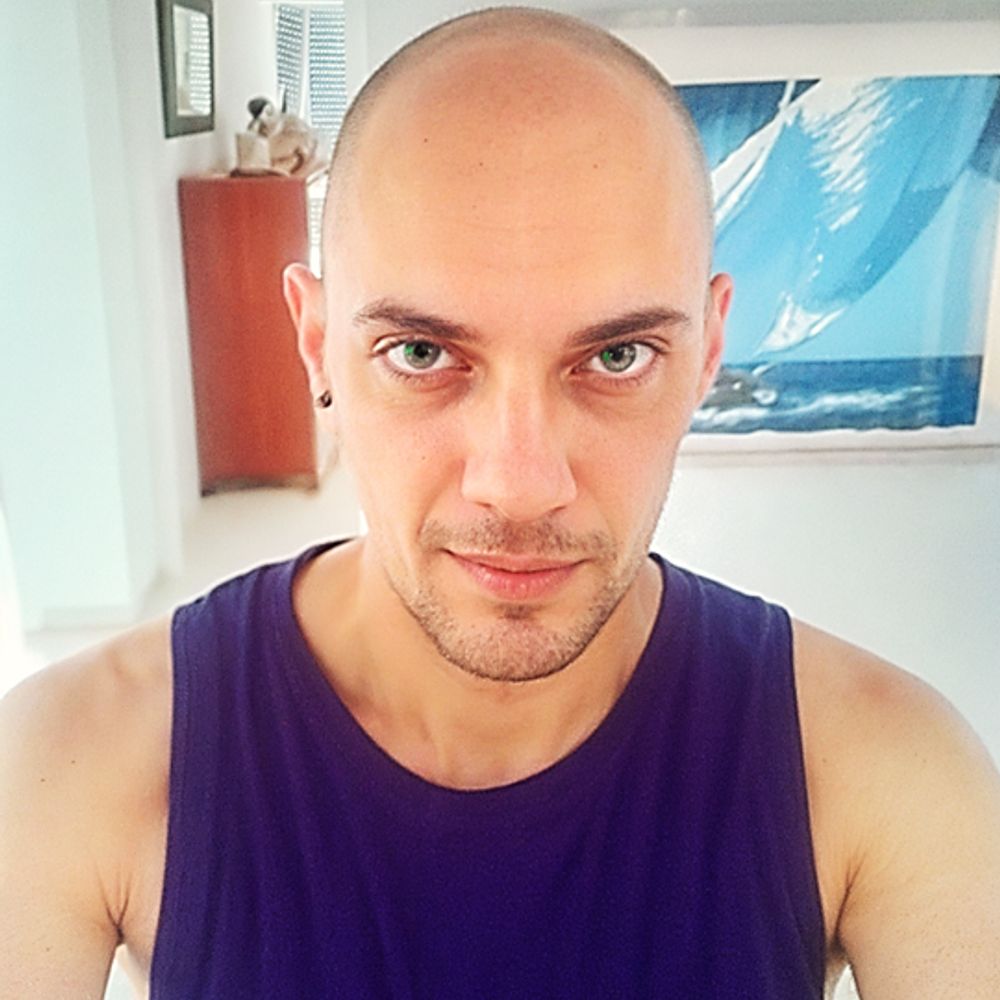 Tony Sapphire
