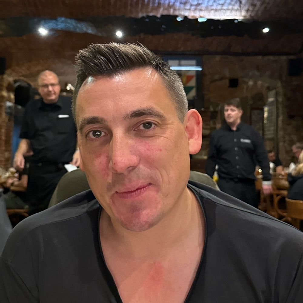 Gavin Shuker