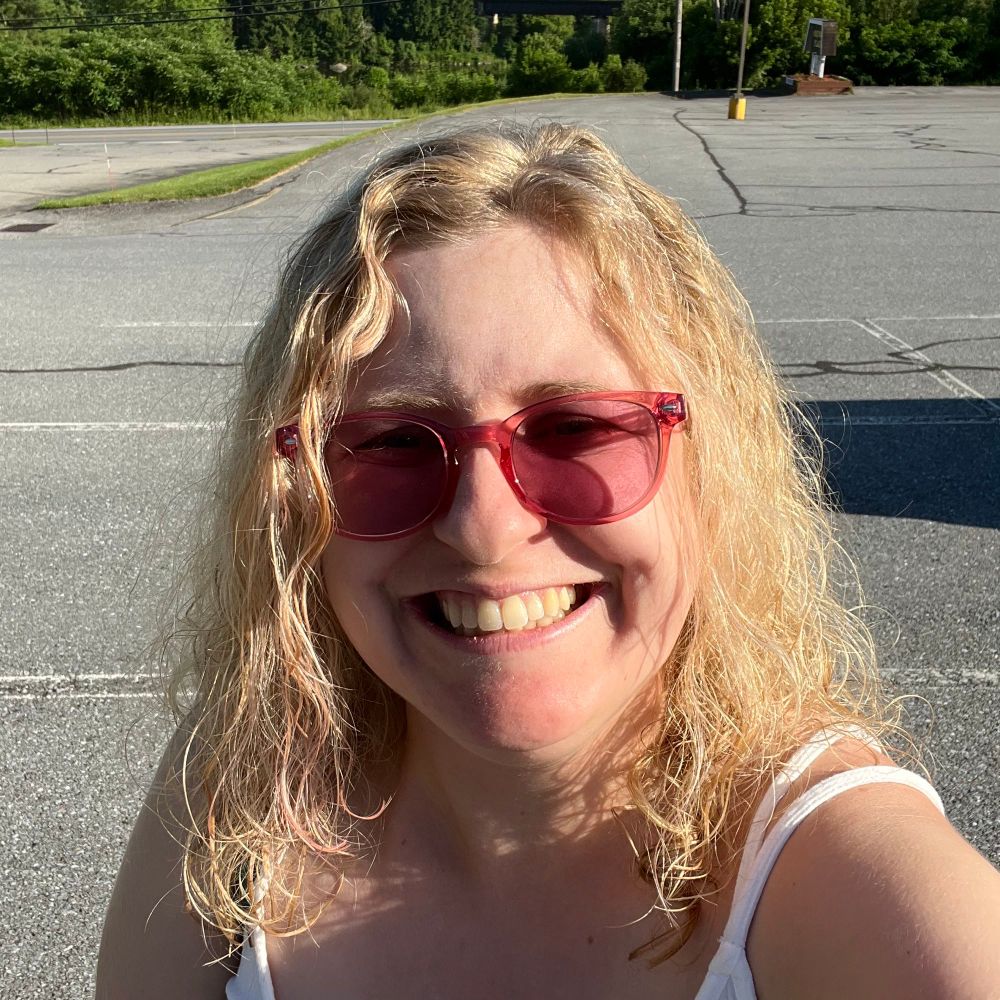 Shannon Gile (she/they)