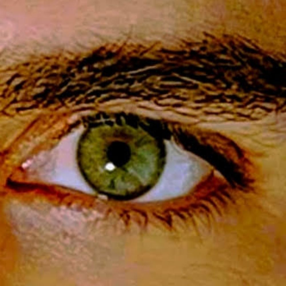 Green eye devil 