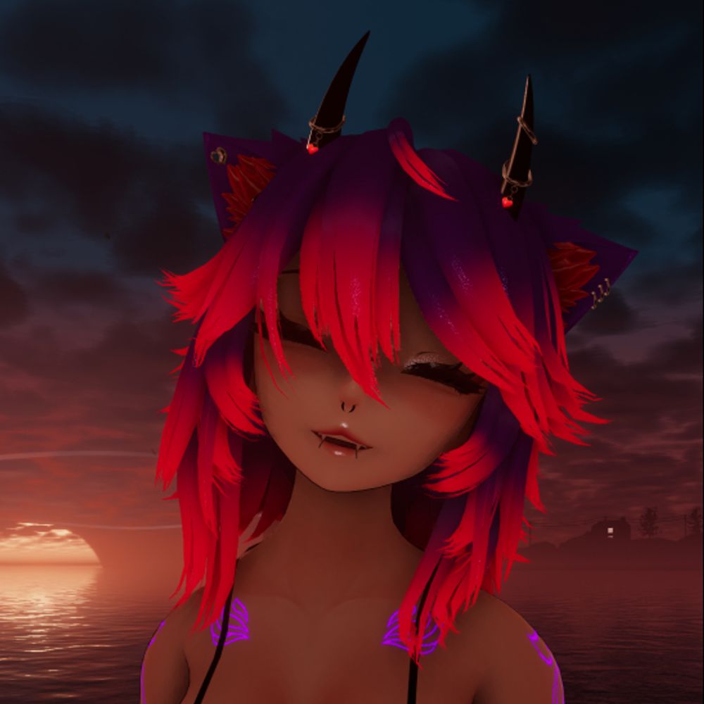 🏳️‍⚧️🔞CaraisamessVT 💜🩸/ Lewdtuber / Info Pinned