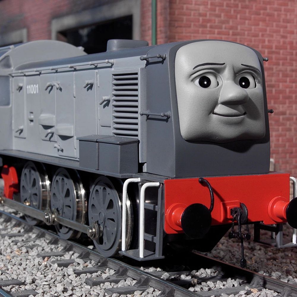 Dennis the Lazy Engine