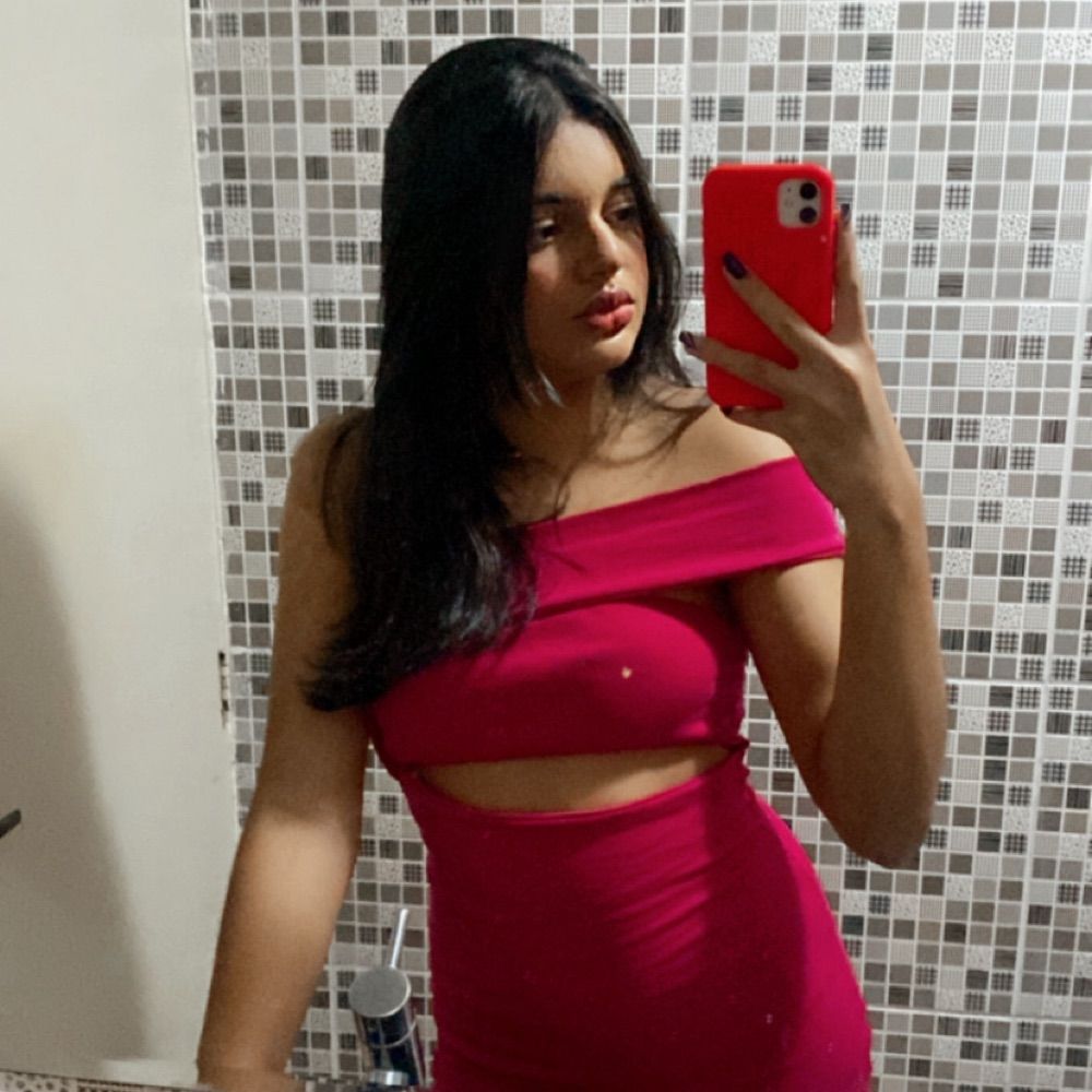 Letícia 