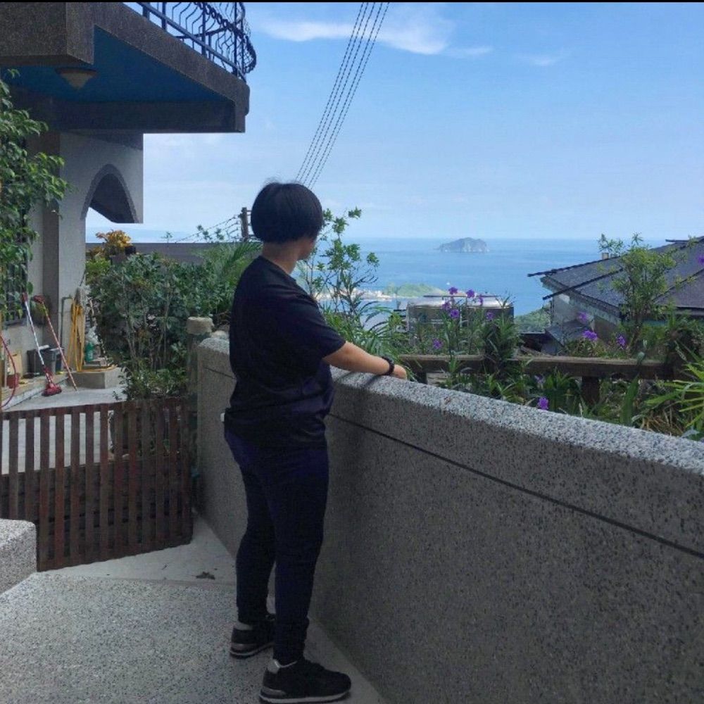 溫
