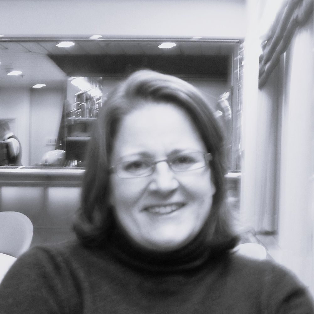 Dr Fiona Matley