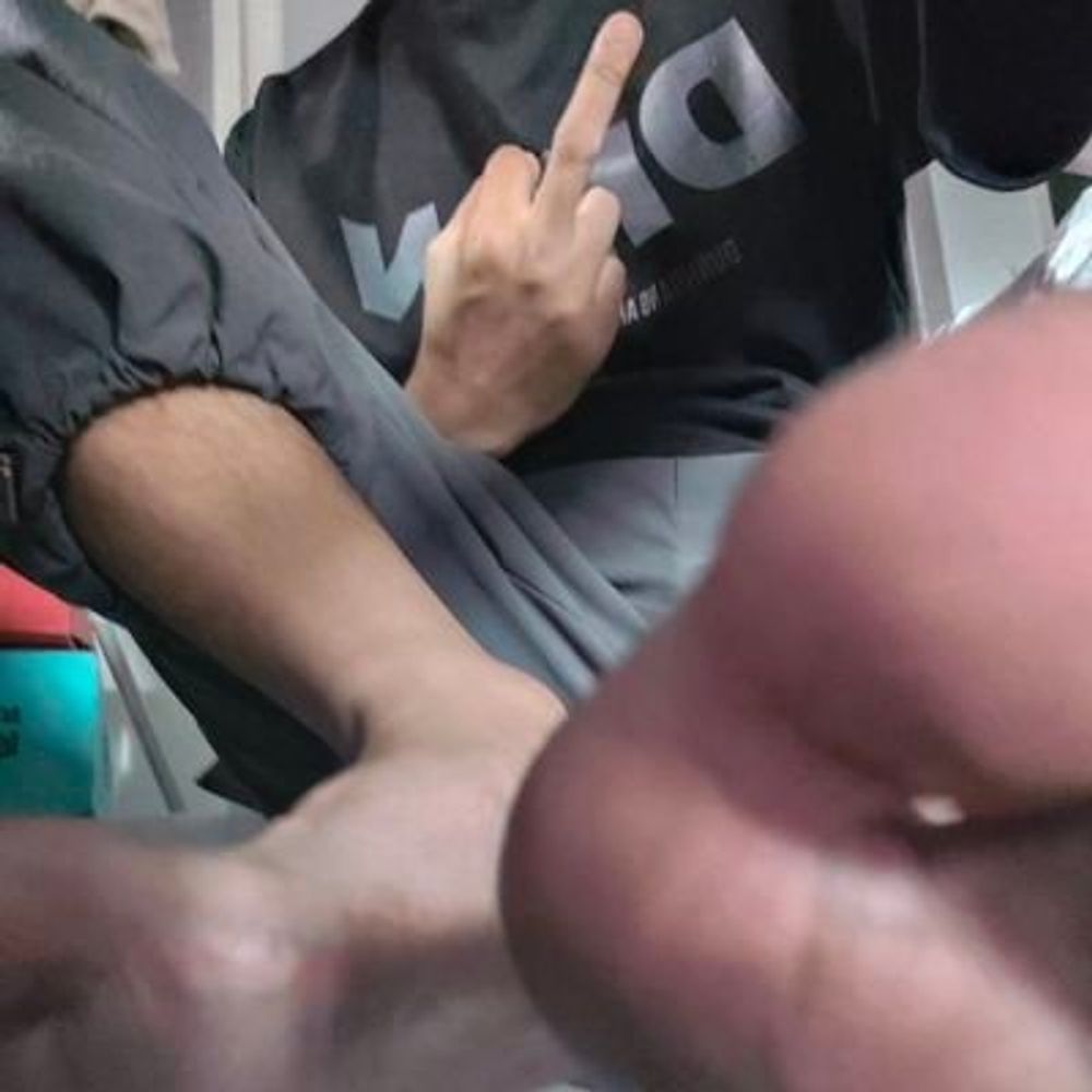 直男S（收ATM）