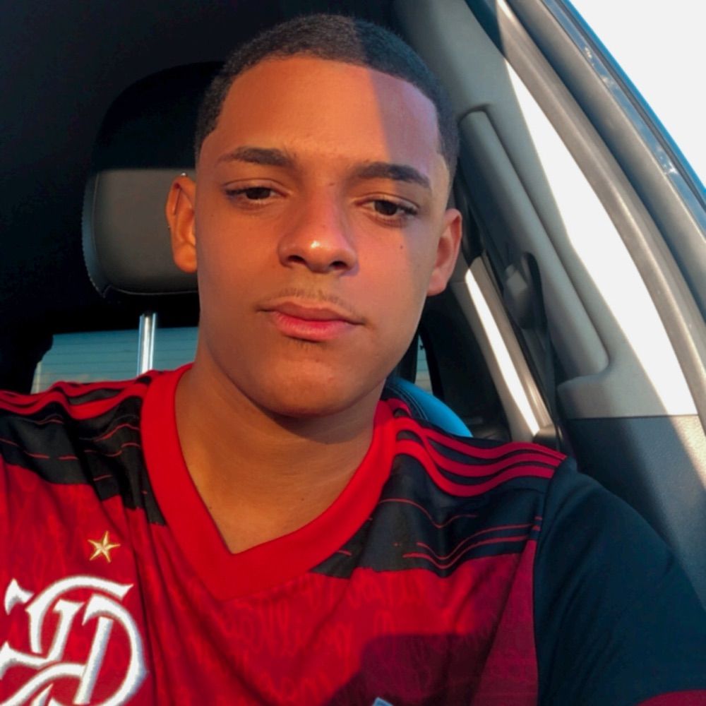 Caio H.