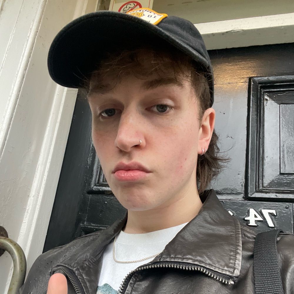 andrew ✰
