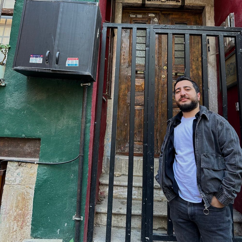Sezer Doğan