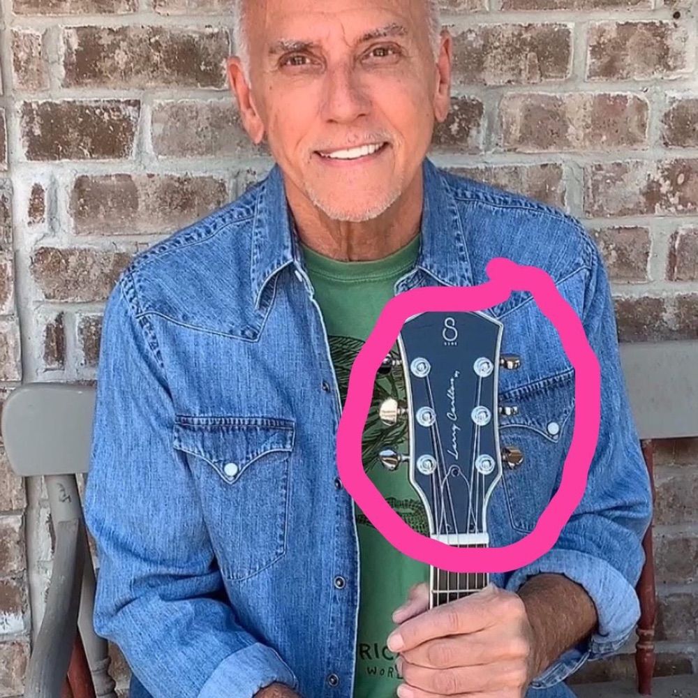 Larry Carlton