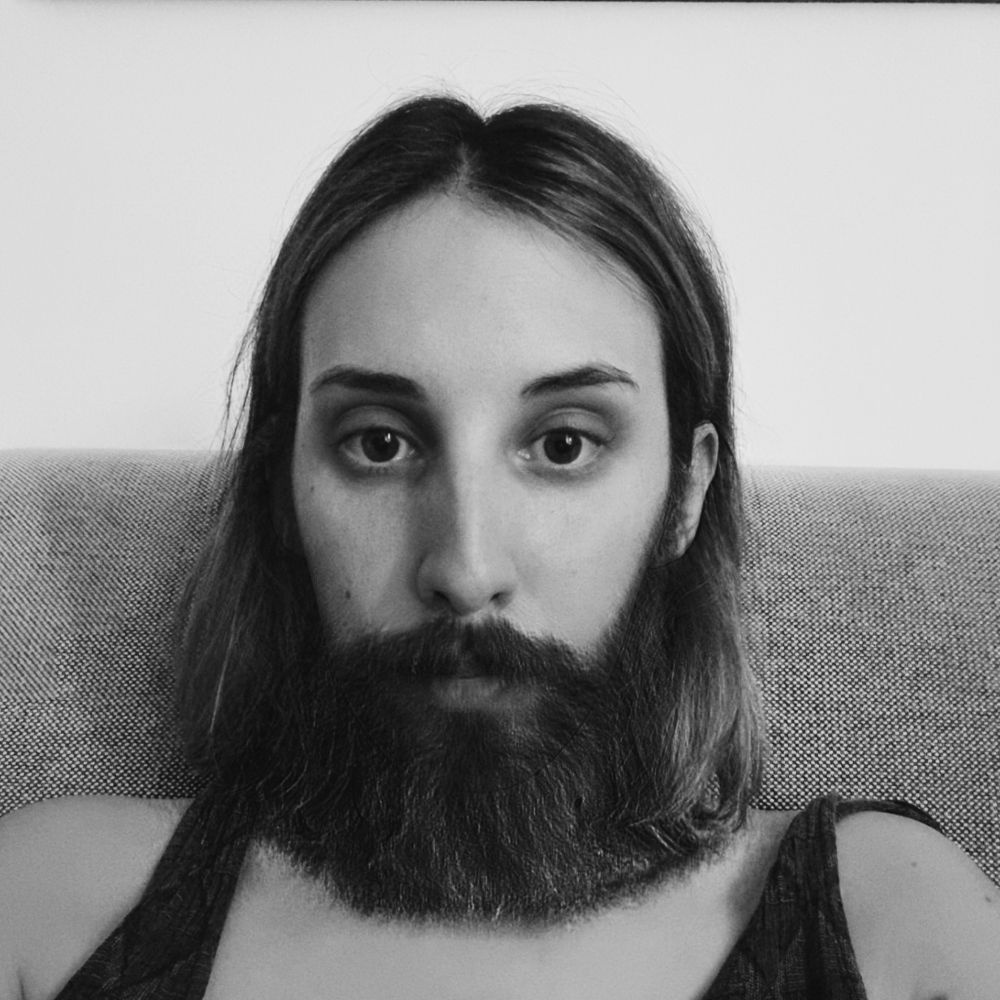 Mónica