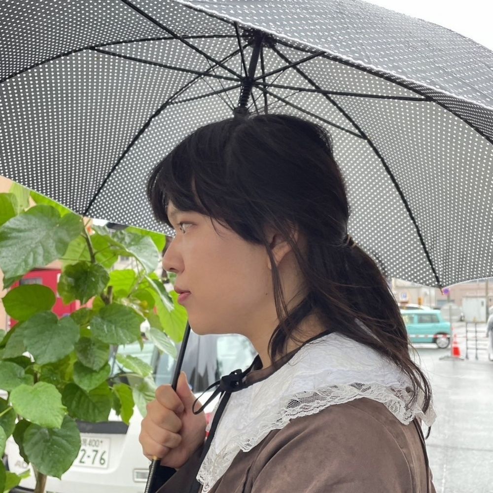 七桃りょう子