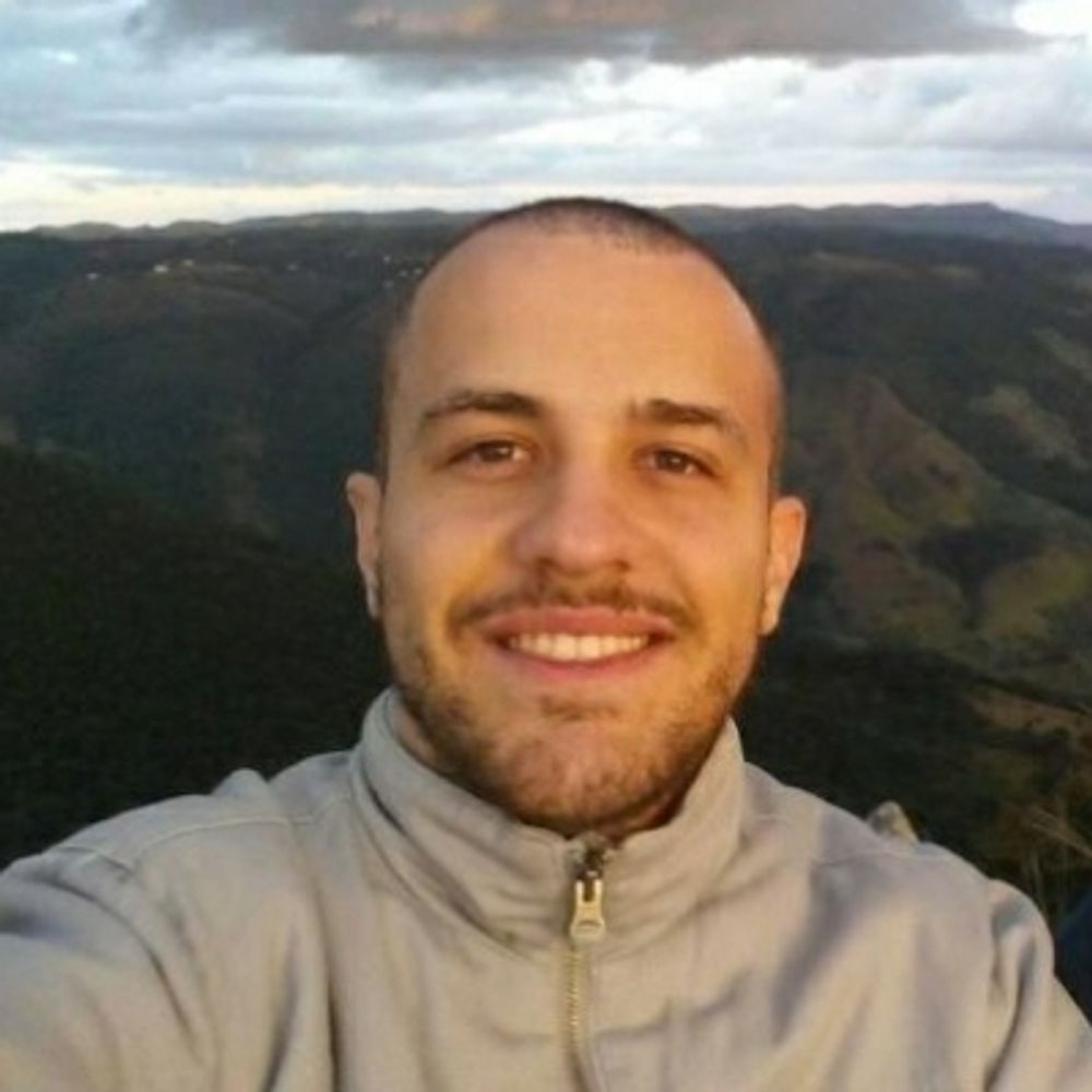 Fernando Tavares