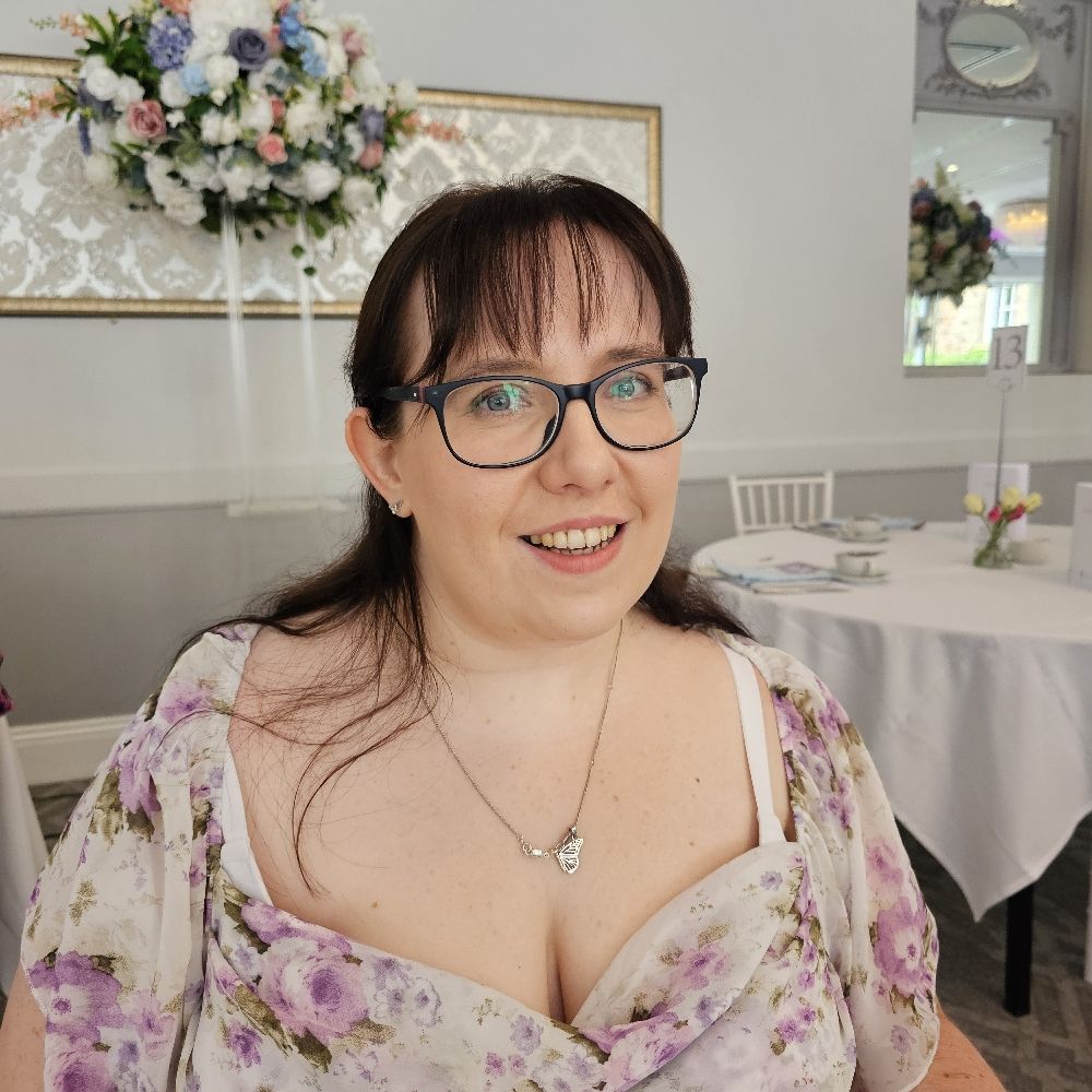 MrsWhite-Hughes