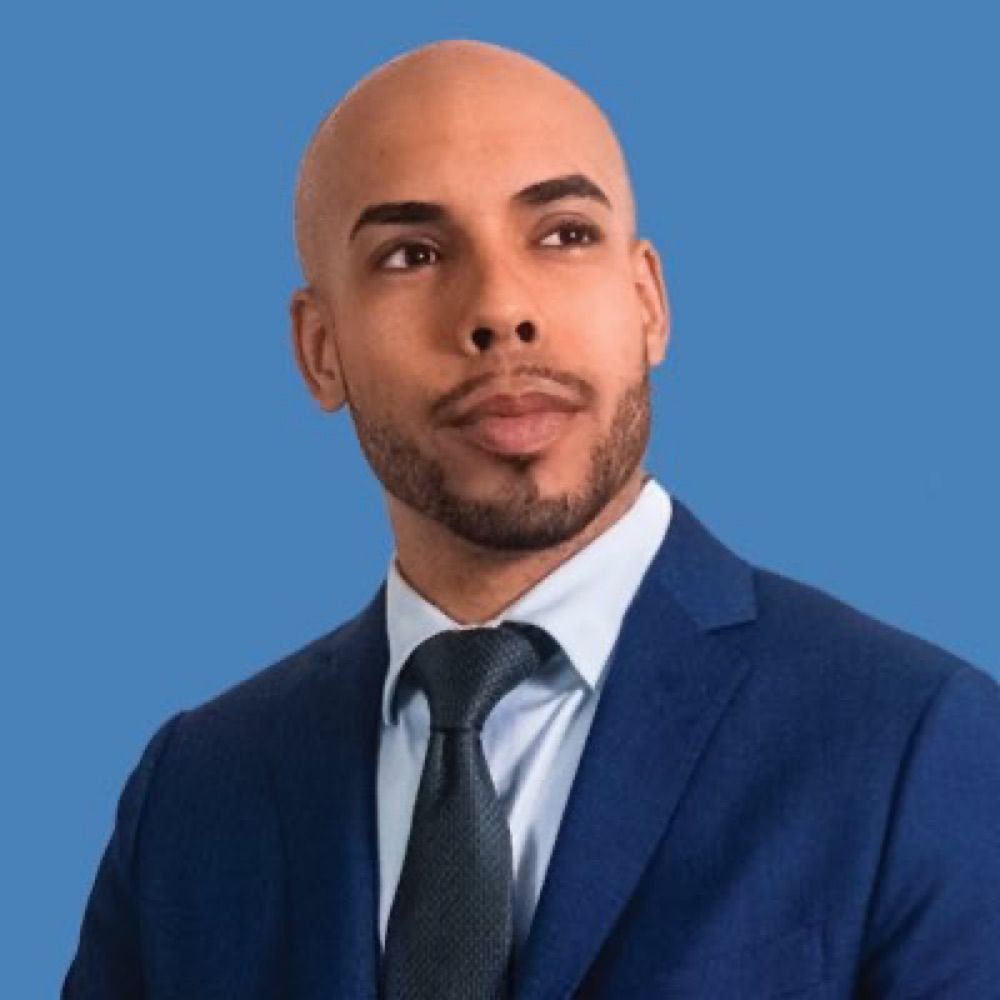 Hector Oseguera, Esq.