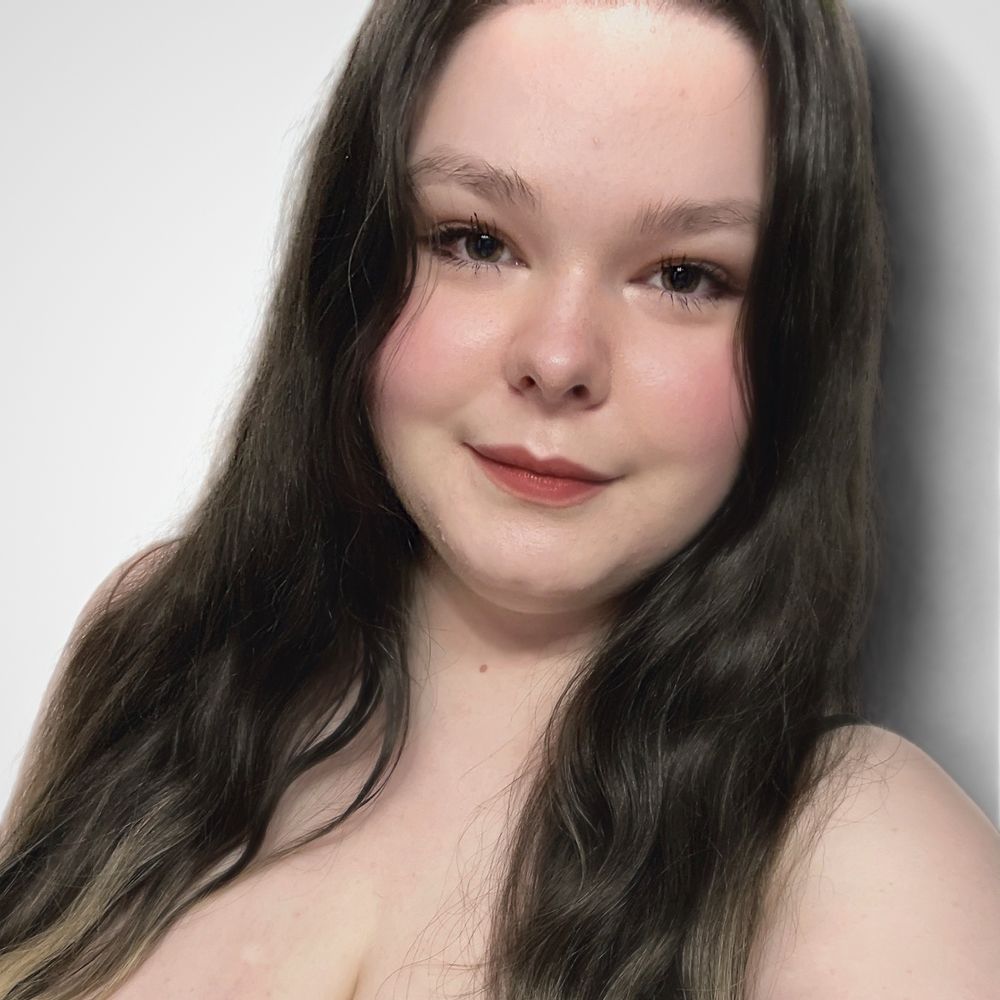 Sarah Doreen MacPhee 🎙️VA ↪️ Partial Veil🌲‼️