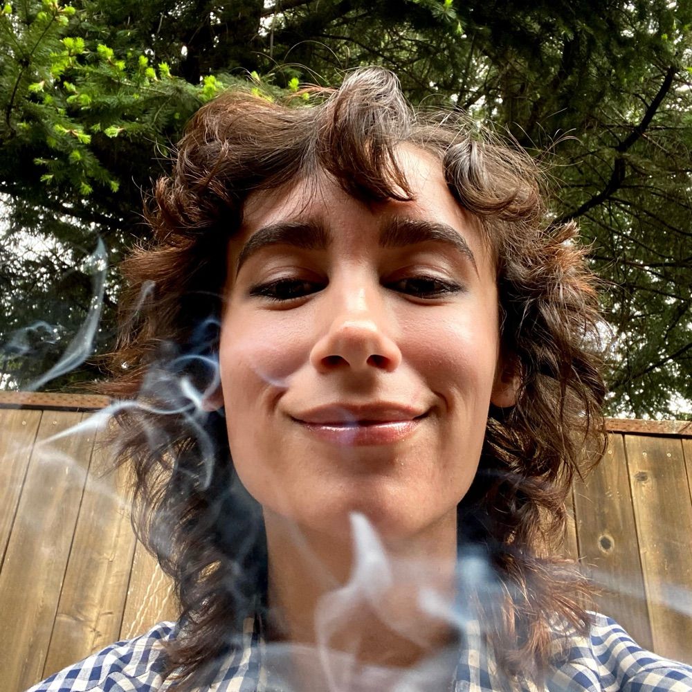 sue
