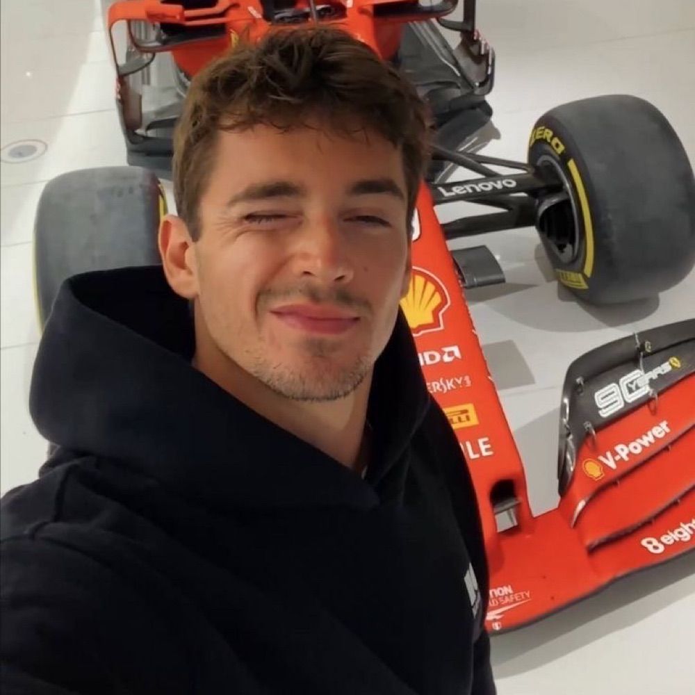 aaron 🏎️