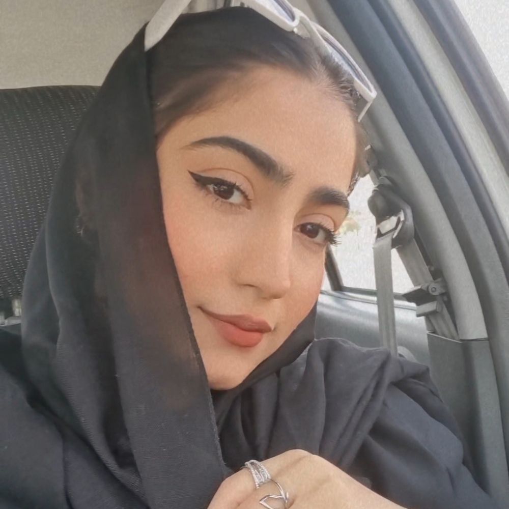 دخترِ داریوش✨️