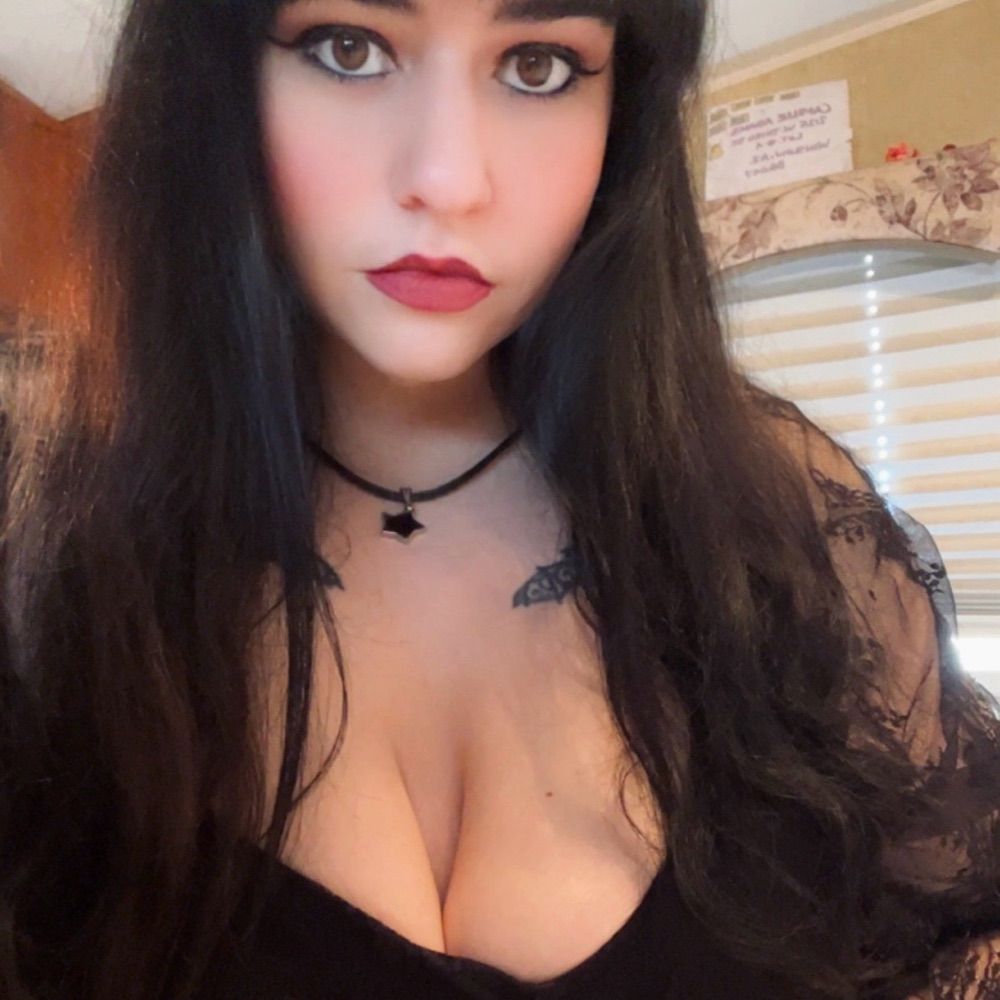 𝒞𝒶𝓂𝒾𝓁𝓁𝑒🦇