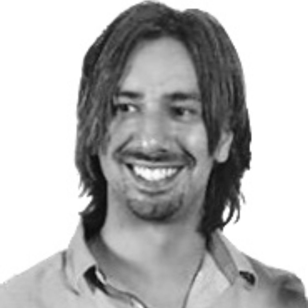 Dr Shan Hussain