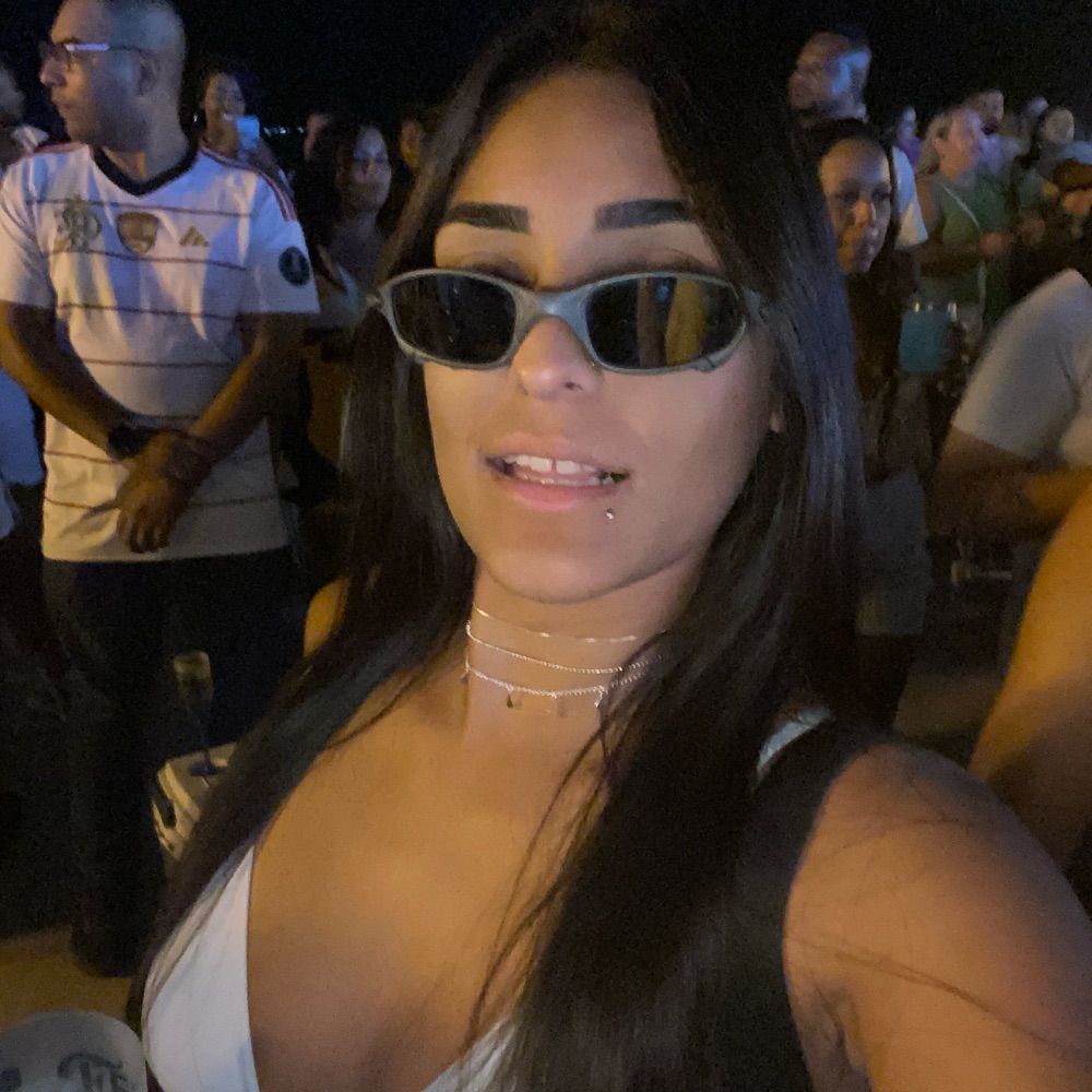 bea mattos 