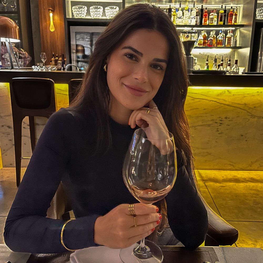 tauany pellegrini