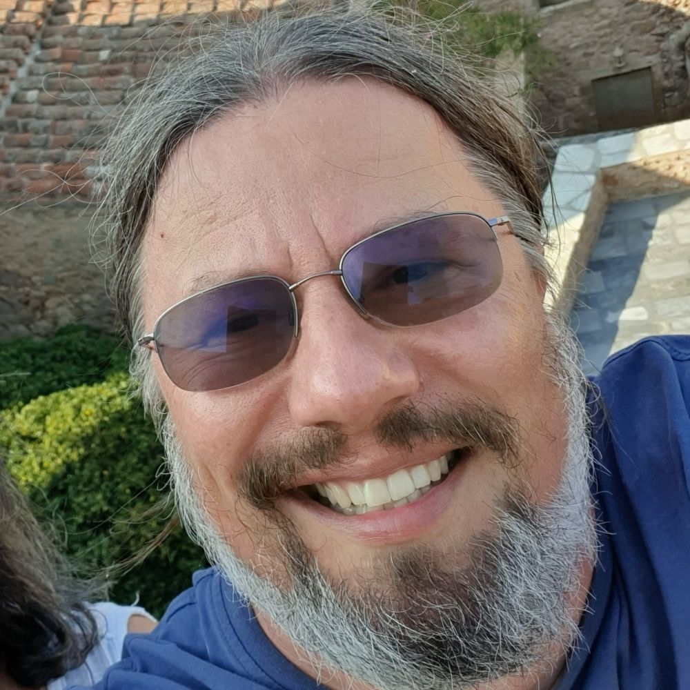 Howard Wright