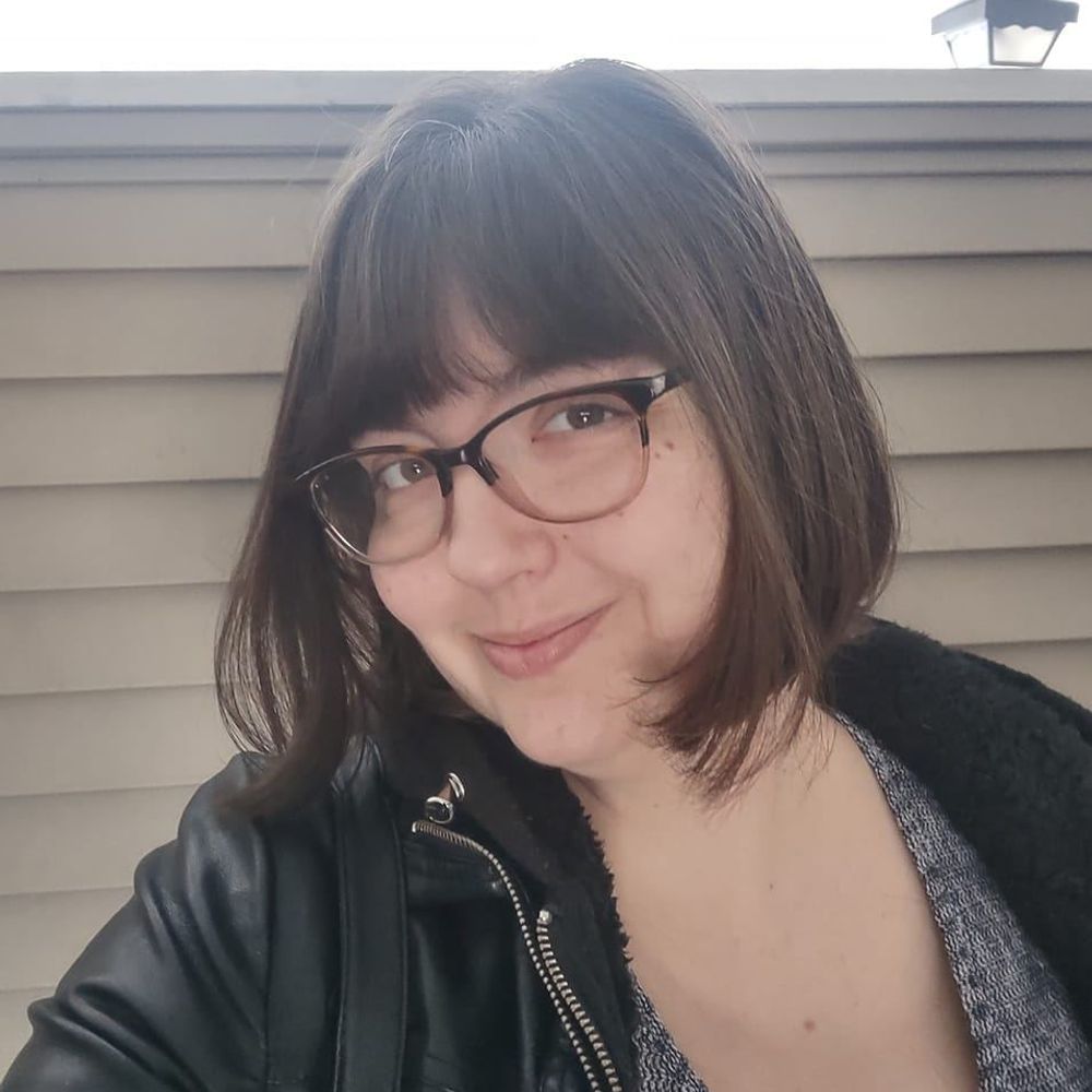 Sam Caredig /Gwen