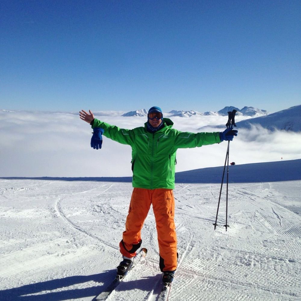 Dominic🎿⛷️👨🏽‍🏭💙
