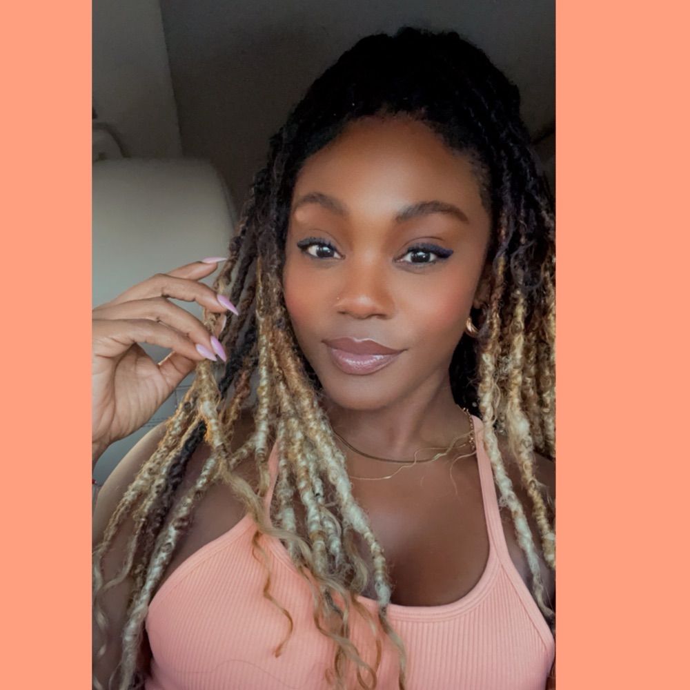 Elle BoogieBIGlow