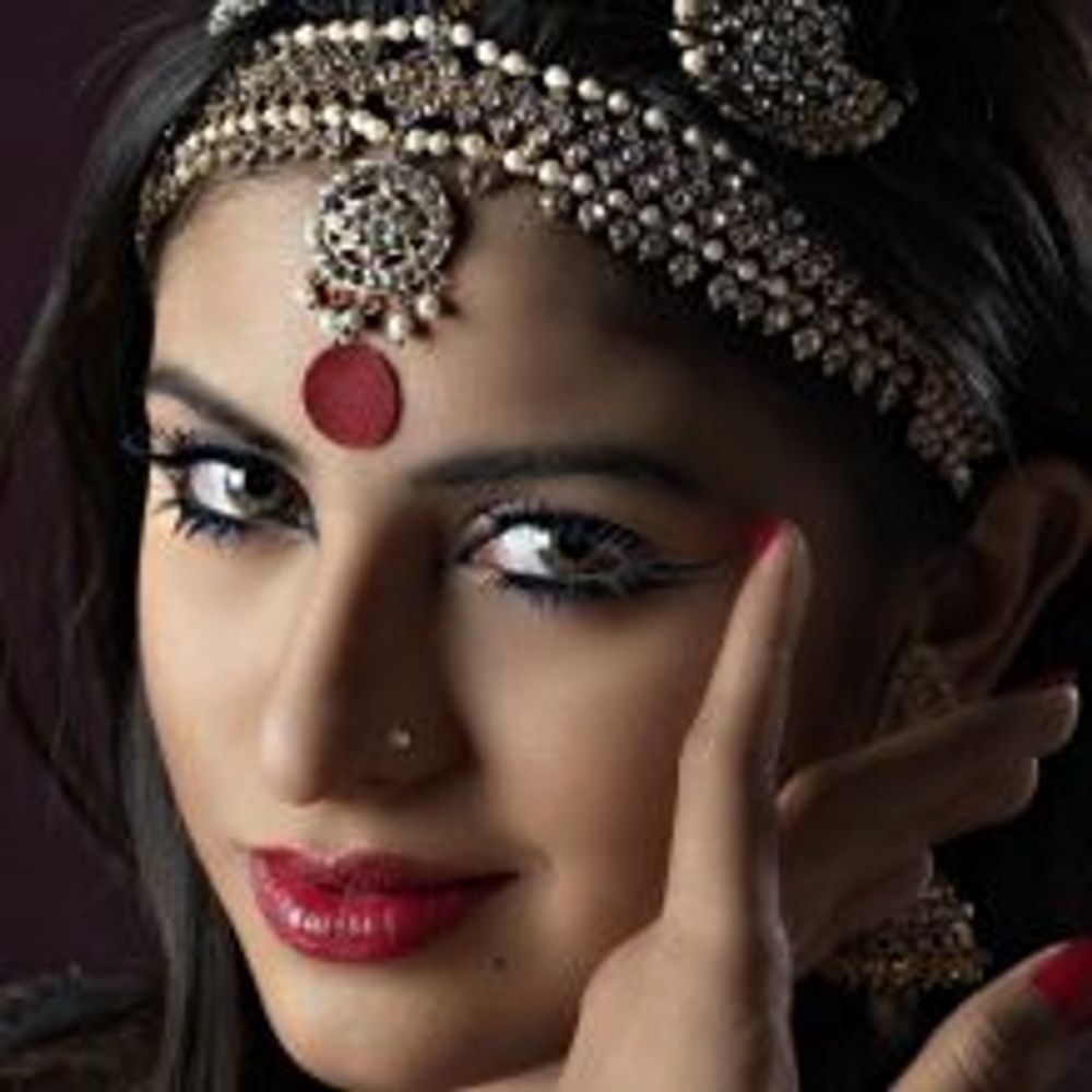 Shakira Nandini