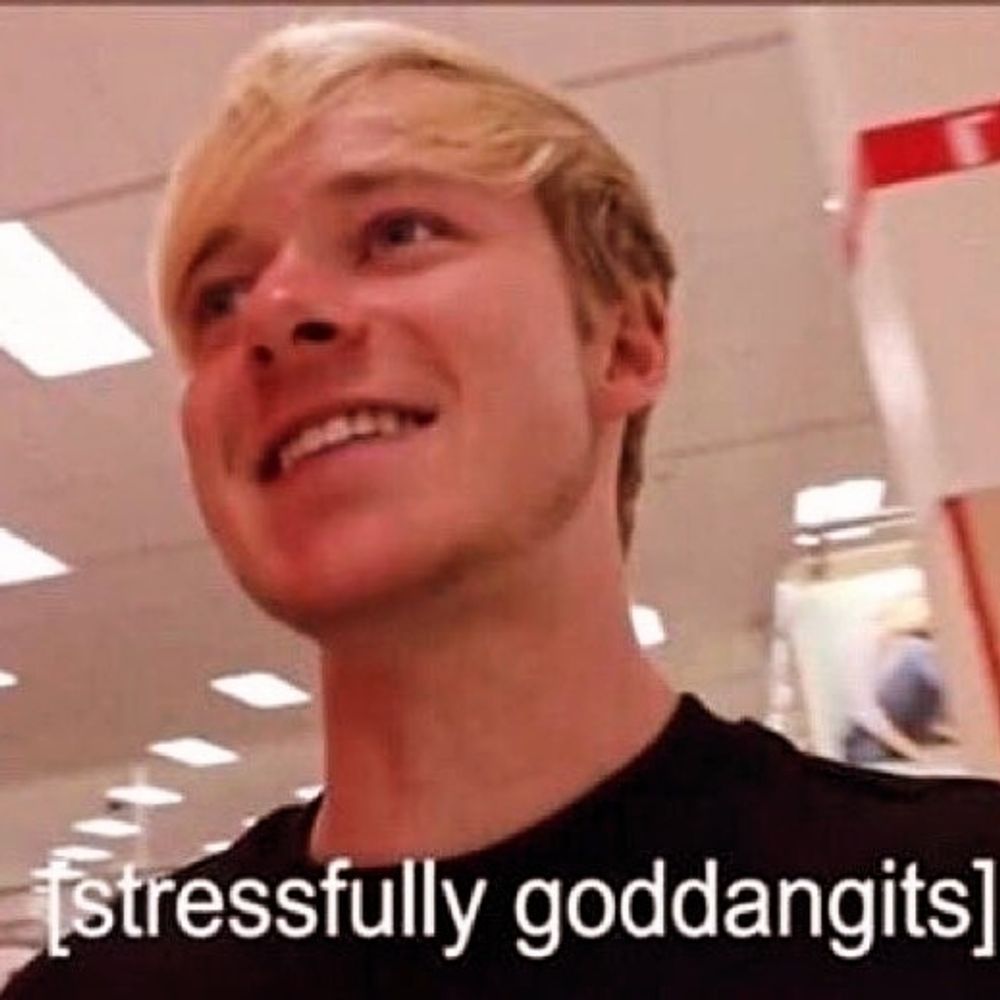 AmbsGoesBOOM 