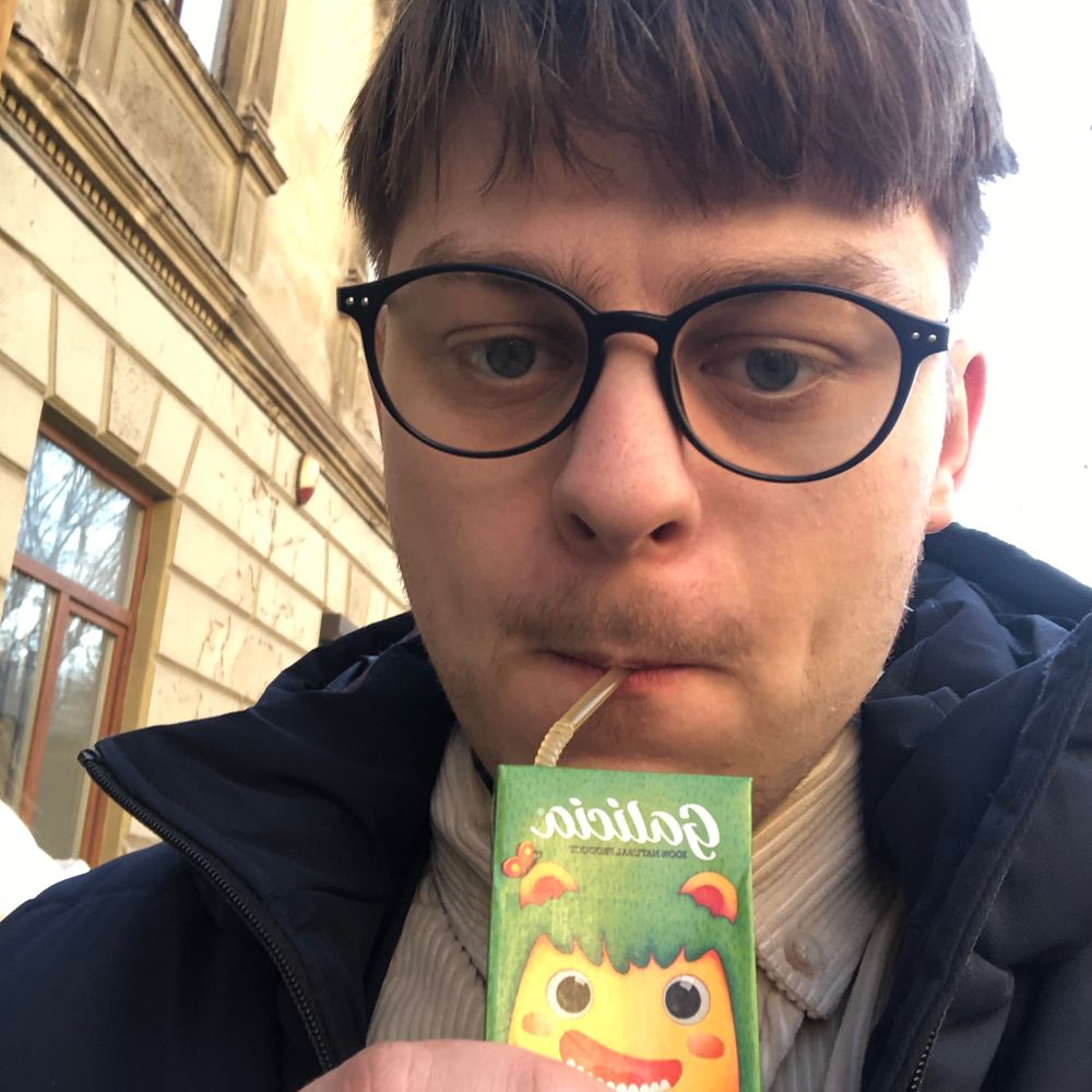 Олег Дикий