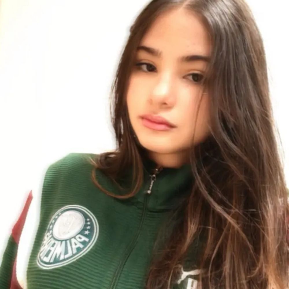 Anna Meneses 