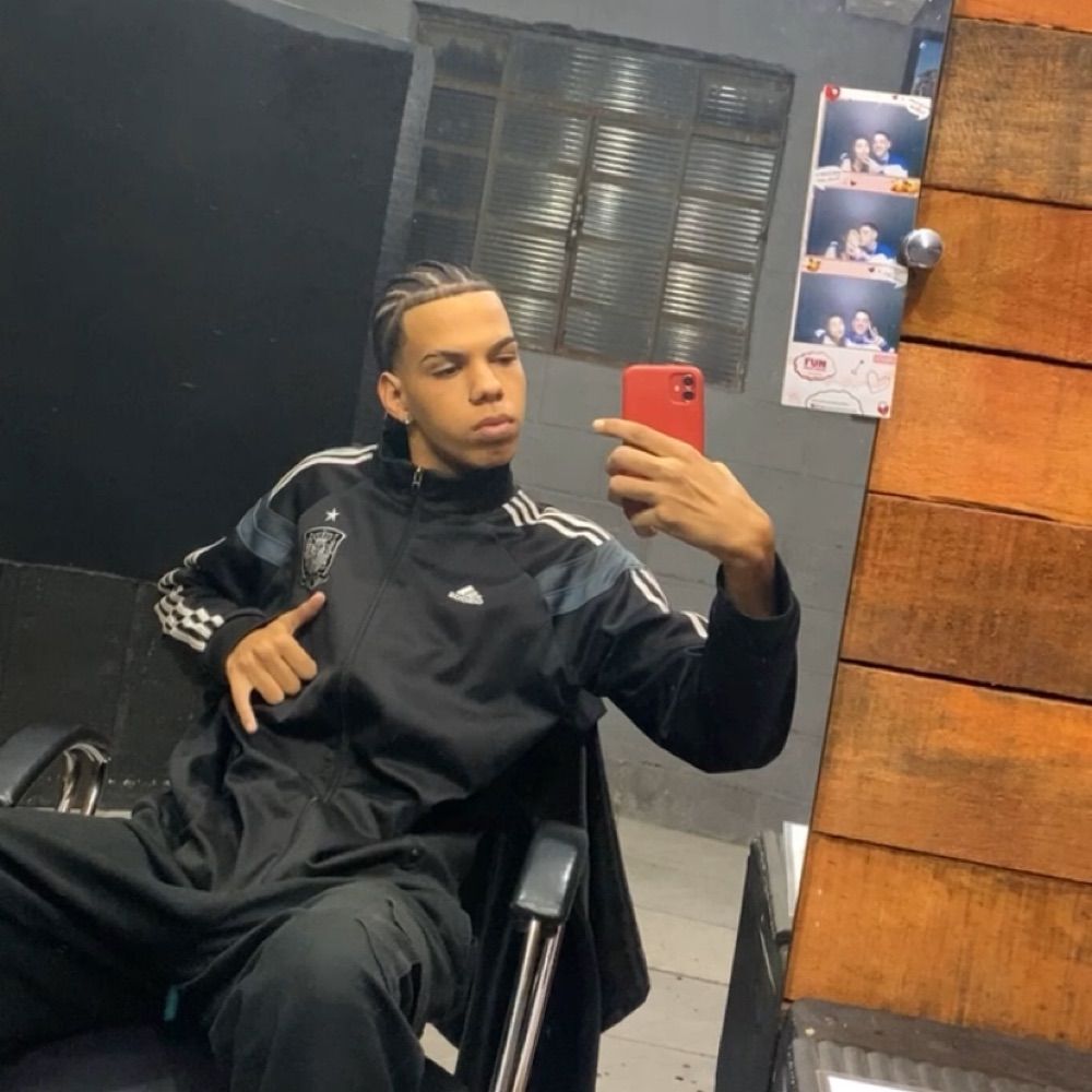 M.B 🃏🤞🏽