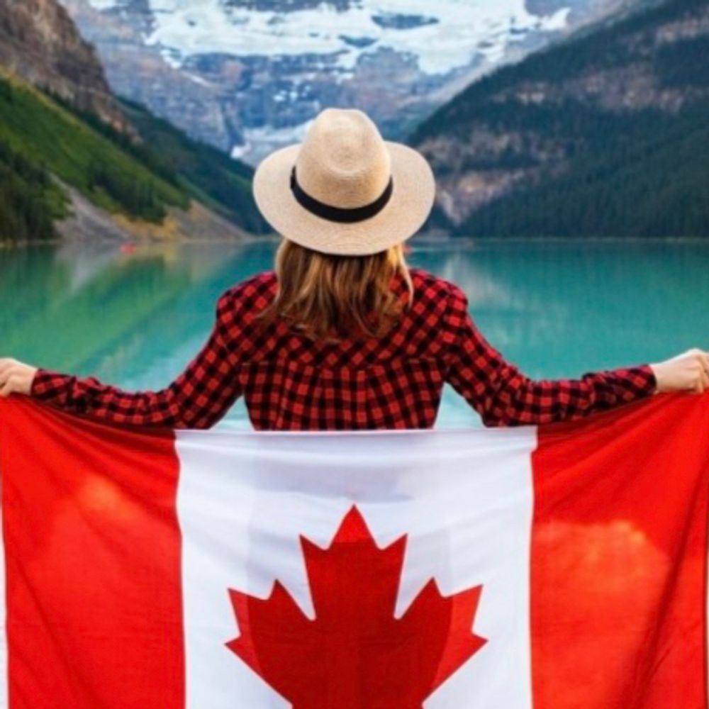 Mary 📎🦋 🍁 💙 🇨🇦🇪🇺🇮🇹🌈⚽️