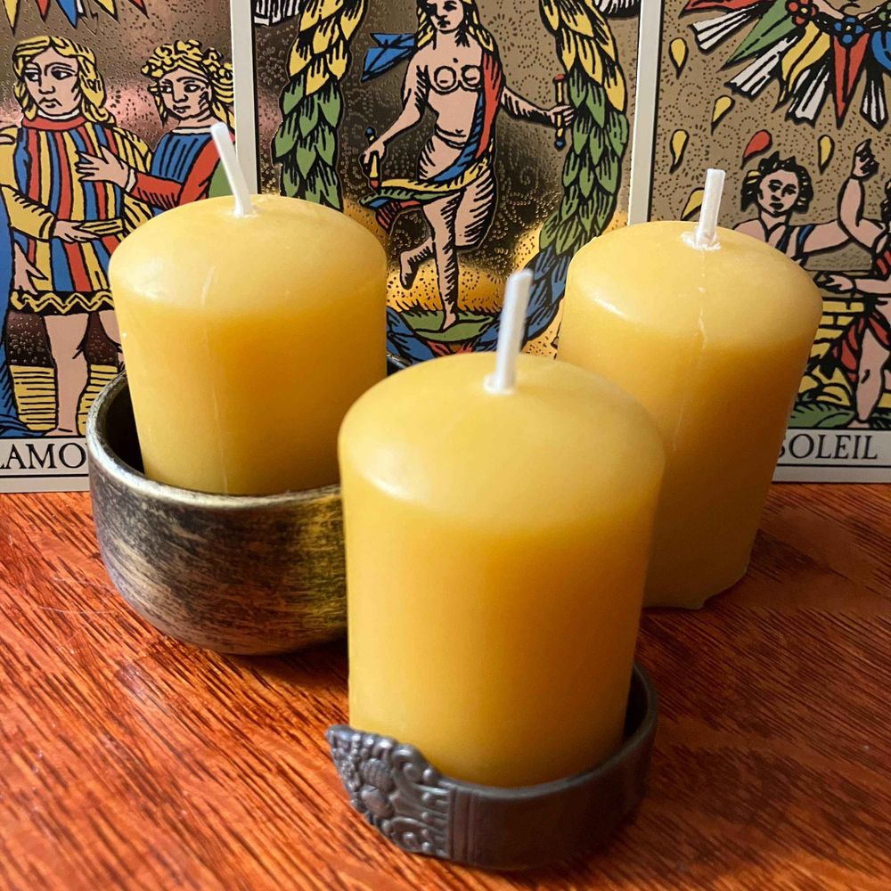 William ✨🌙 3 Candles Tarot
