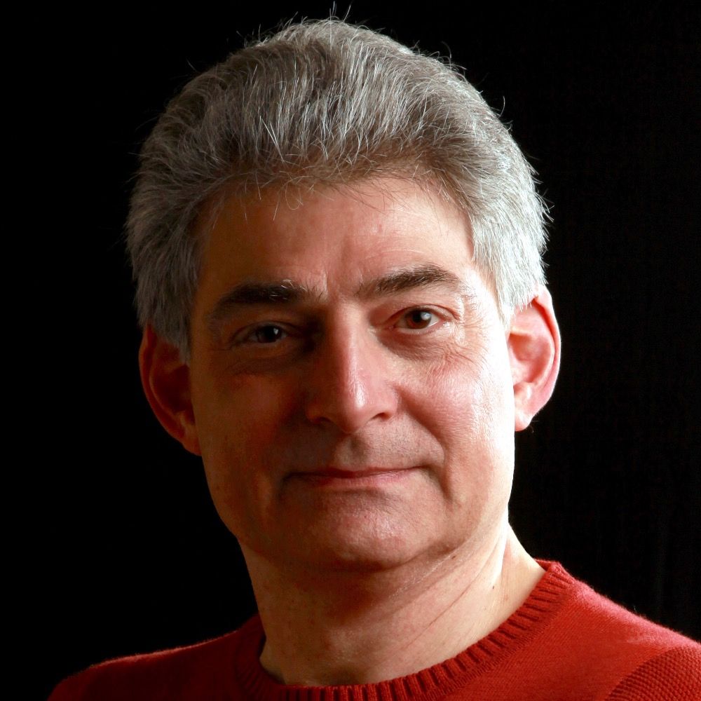 Len Uhley
