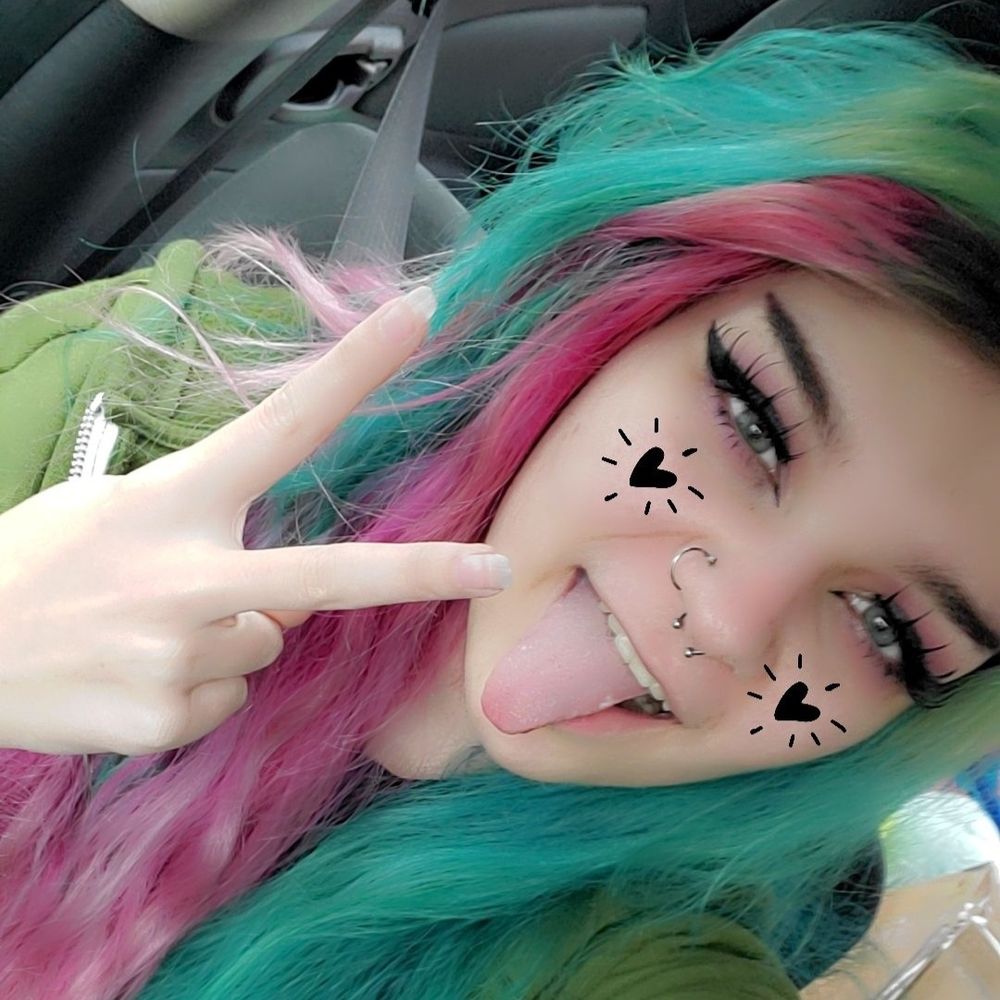 Laurel Bee 💖🦇