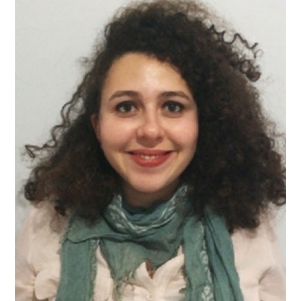 Rabia Irmak Tanış