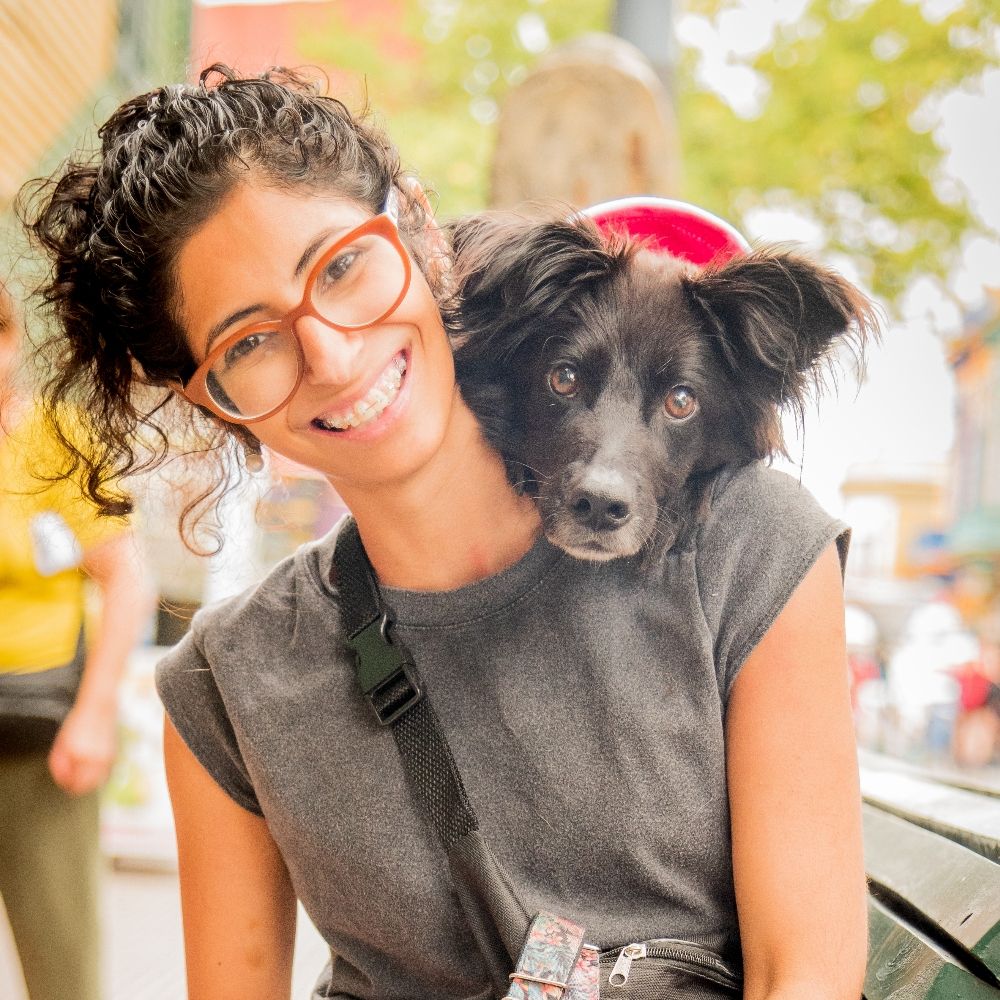 Belu - seño de perritos 🐺👩🏾‍🏫