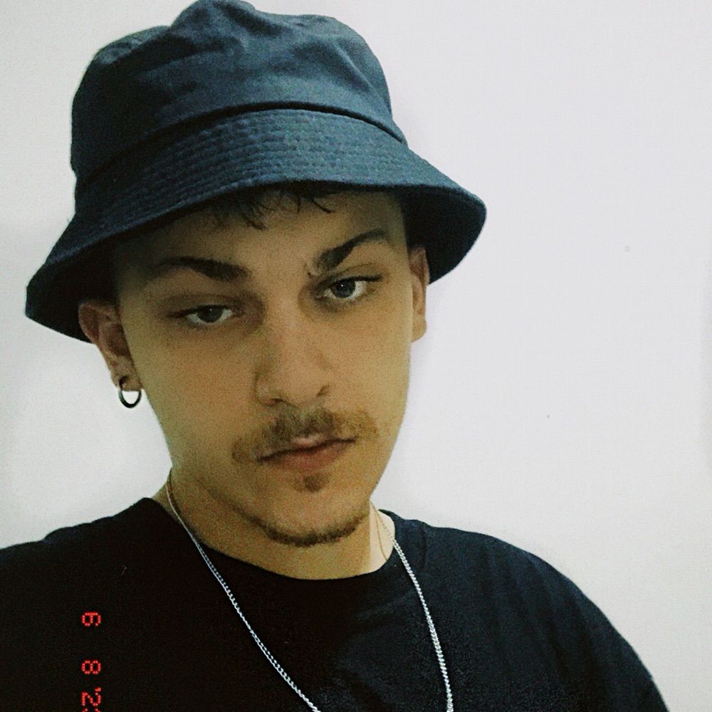 Guxta