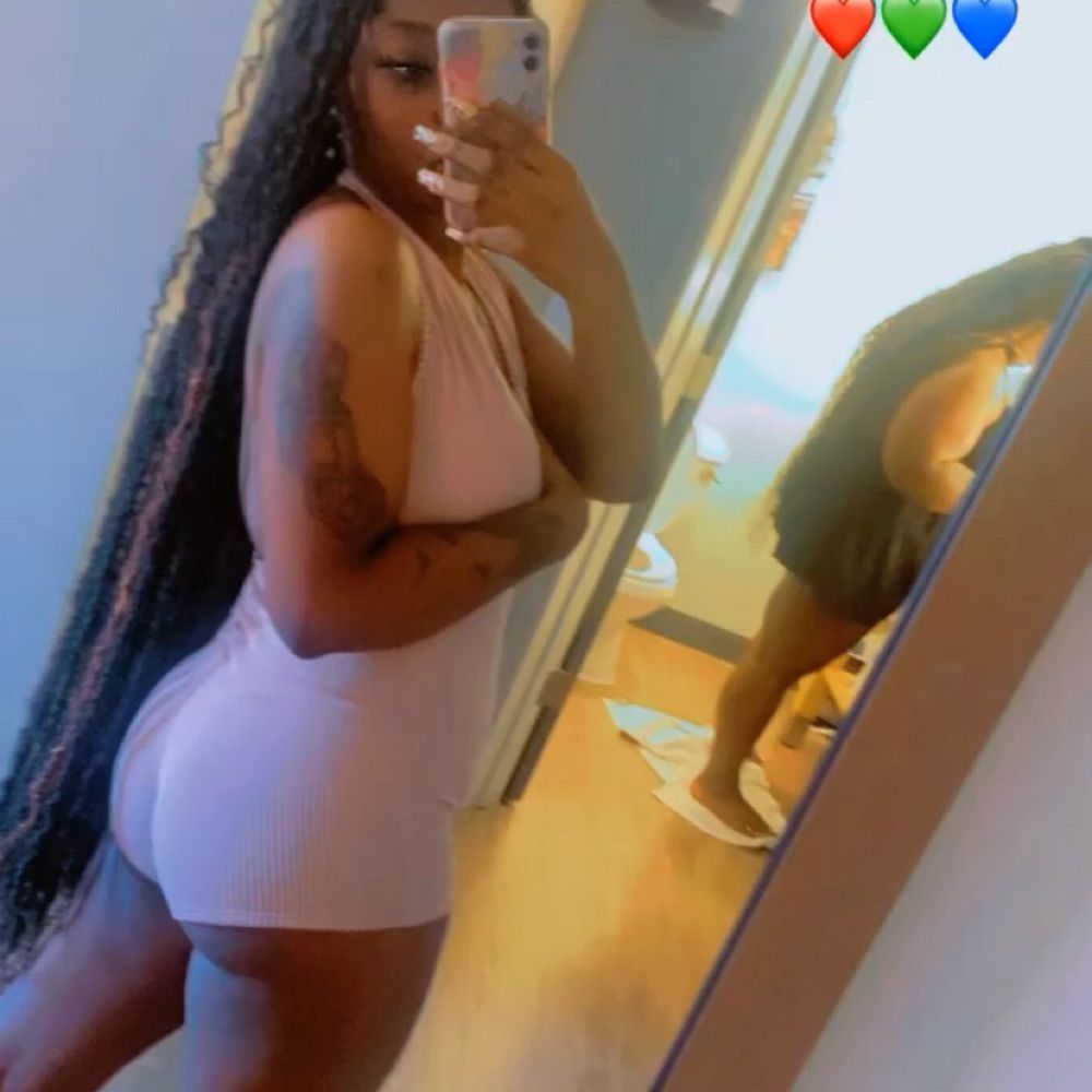 TallyDaBrat😮‍💨