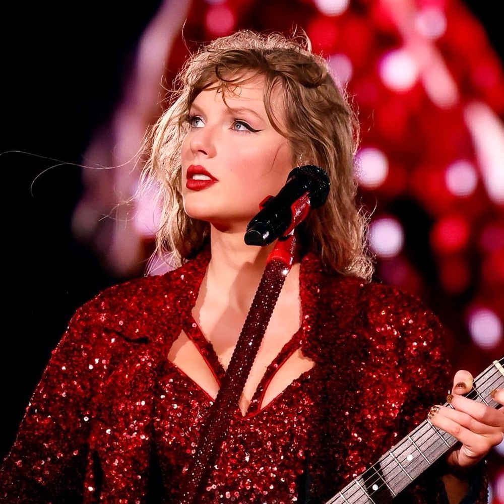 Dr. FNP Swiftie