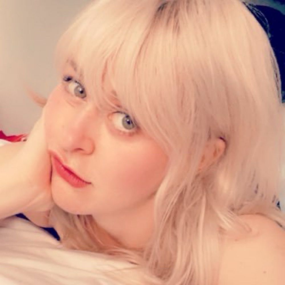 Sarah Wiedenheft 🦋